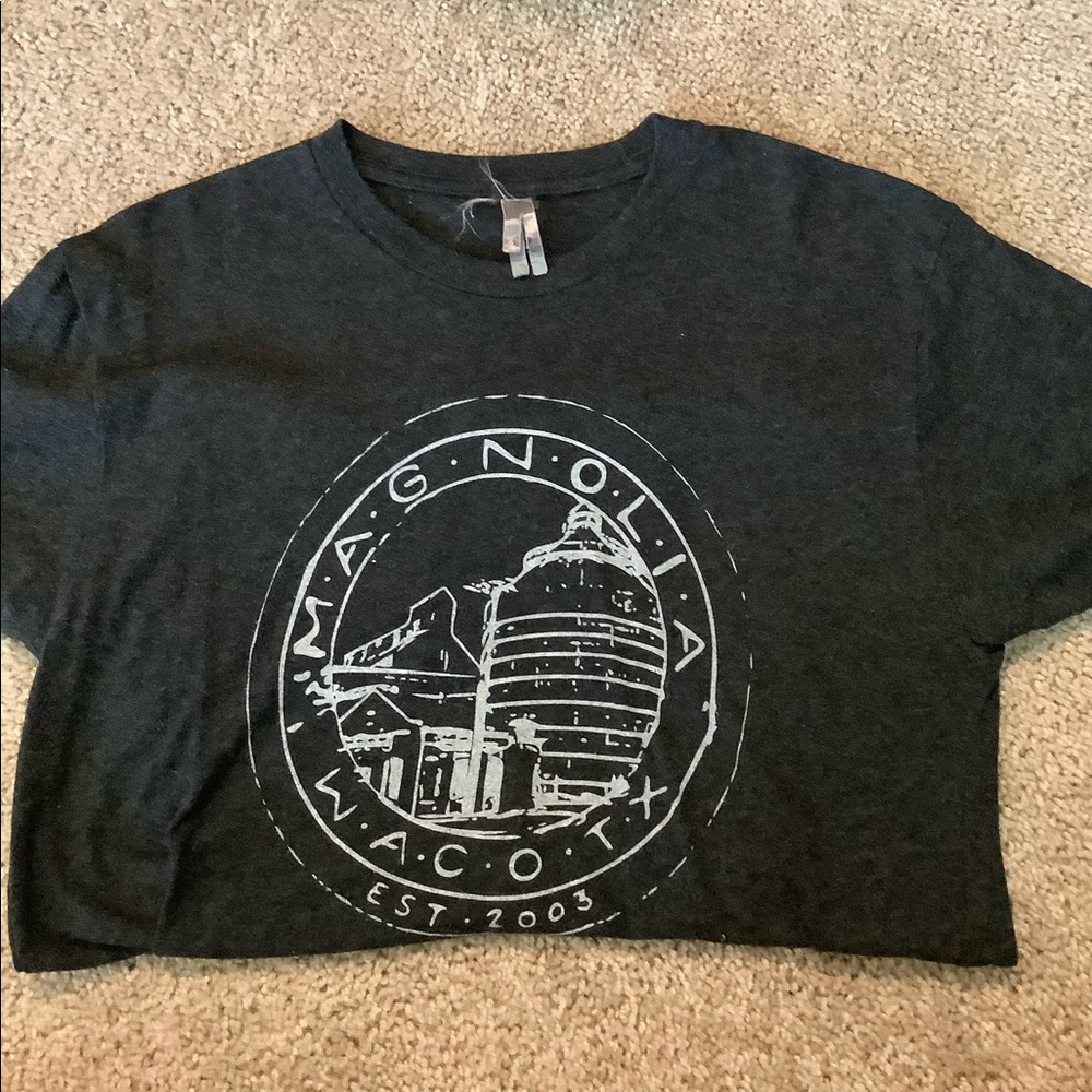 MAGNOLIA TEE